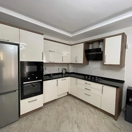 Stylish Ground Floor 3-bed In Dalyan 아파트
