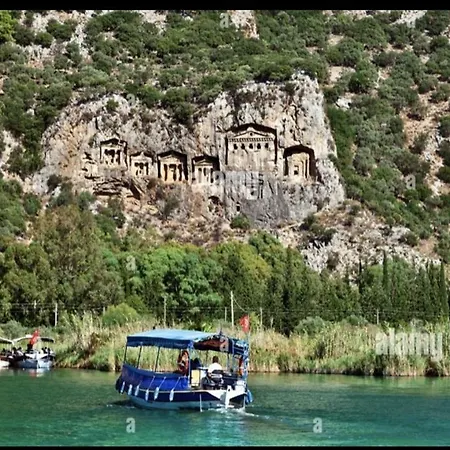 아파트 Stylish Ground Floor 3-bed In Dalyan *