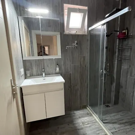 Stylish Ground Floor 3-bed In Dalyan 아파트